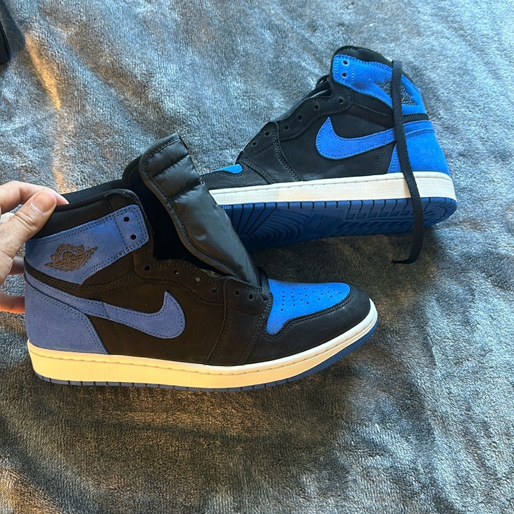 Nike shoes